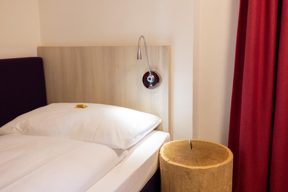 Günstiges Guest House am Hauptbahnhof Zürich Fred Hotels Zürich